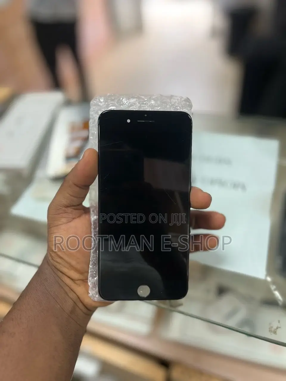 iPhone 8+ Screen Replacement