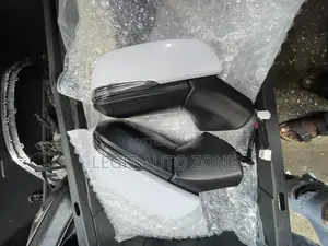 Toyota RAV4 2017,2020,2019,2018,2021 Side Mirrors Glass