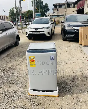 Fantastic TCL 8kg Fully Automatic Electric Washing Machine.
