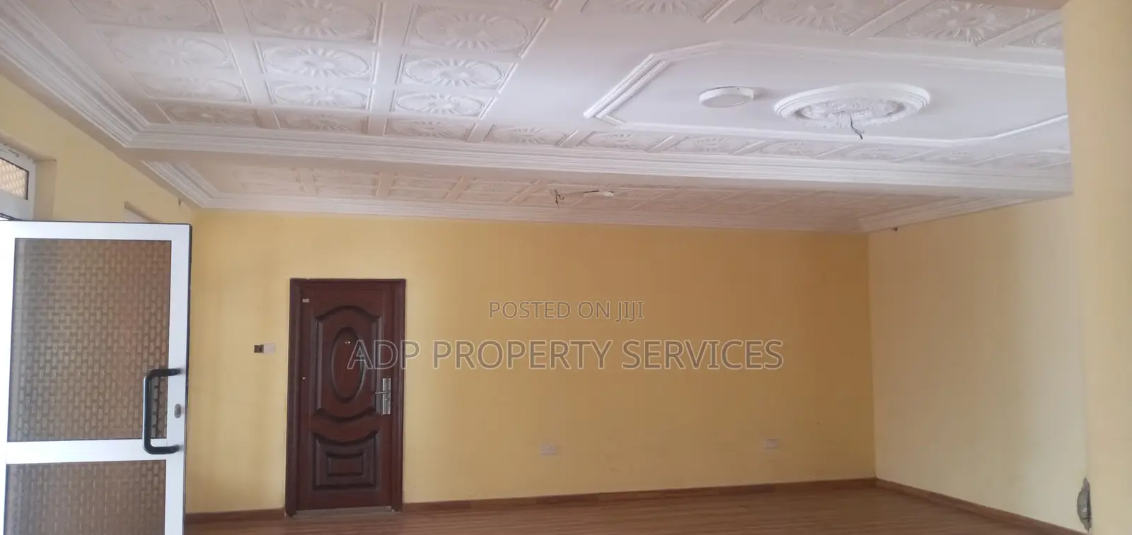 18-Bed en-Suite Commercial Property for Sale — Odorkor Tipper, Accra