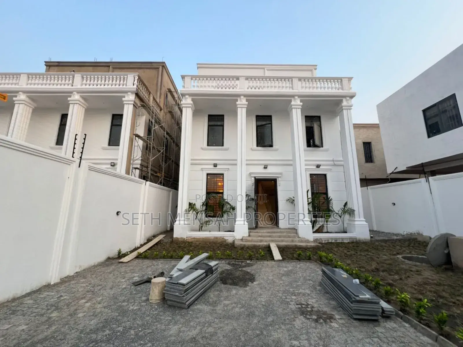 5bdrm Duplex in Skm Properties, Tseaddo for sale