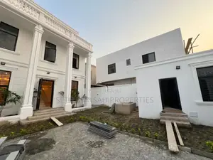 5bdrm Duplex in Skm Properties, Tseaddo for sale