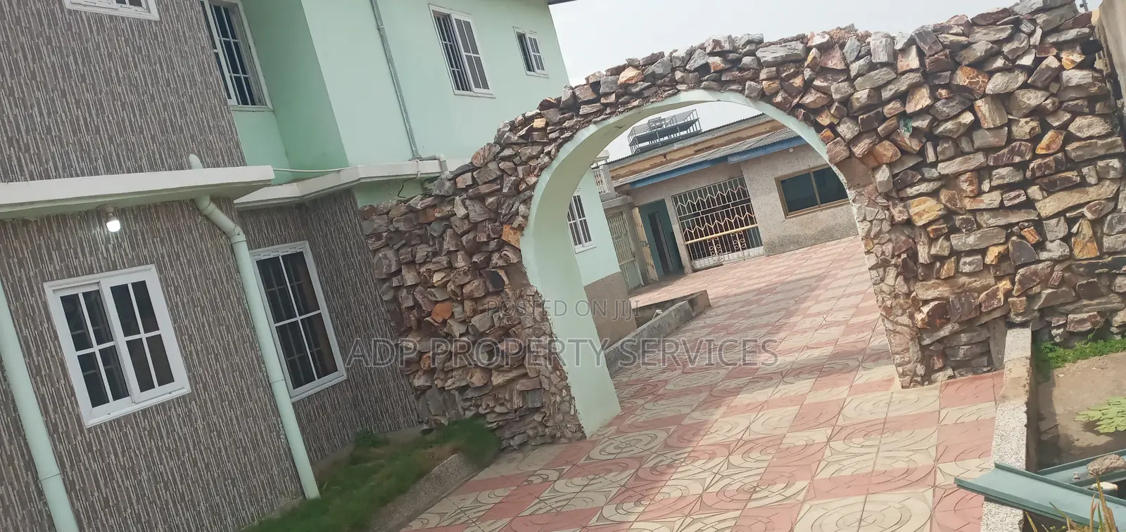 18-Bed en-Suite Commercial Property for Sale — Odorkor Tipper, Accra