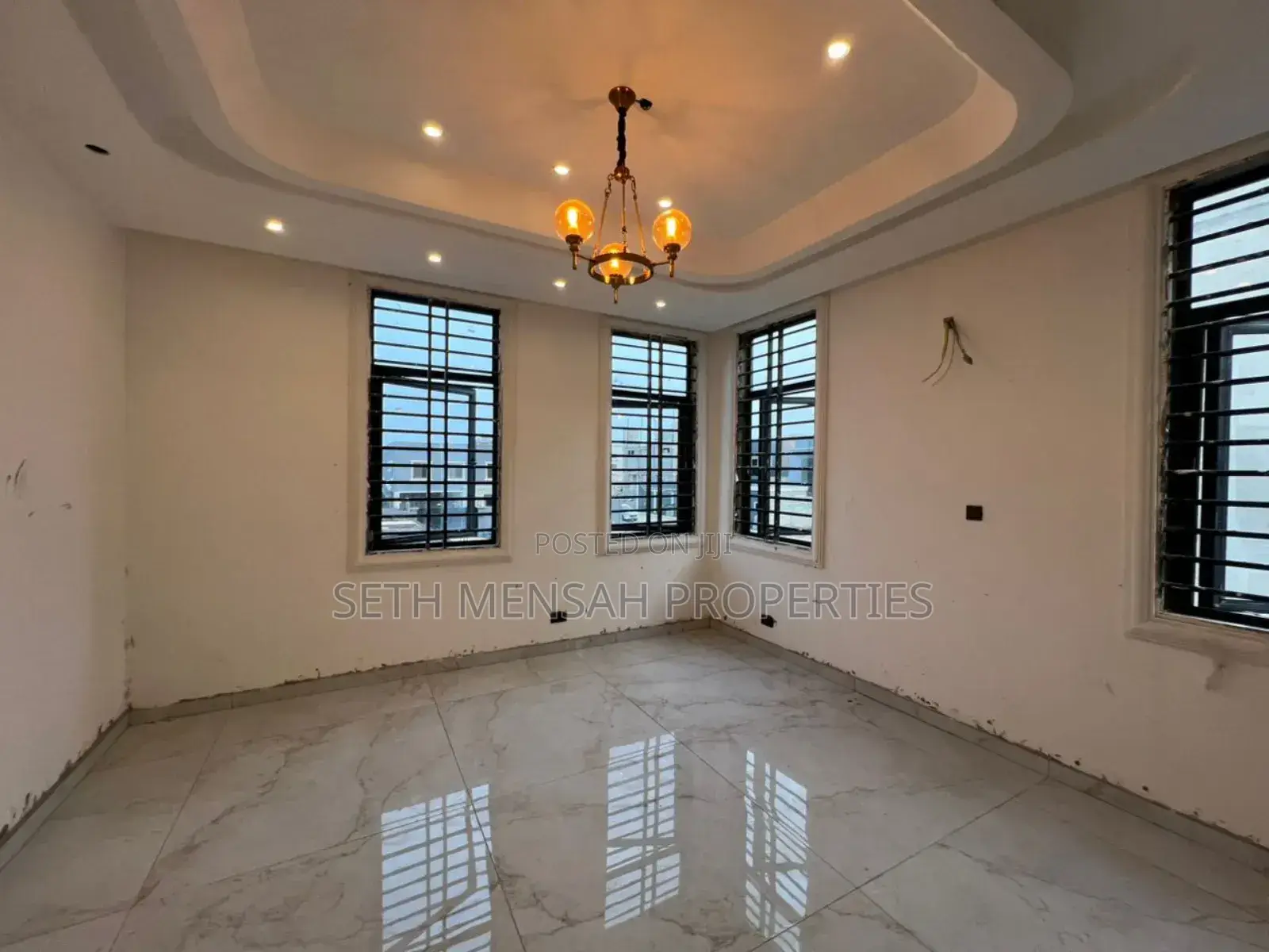 5bdrm Duplex in Skm Properties, Tseaddo for sale