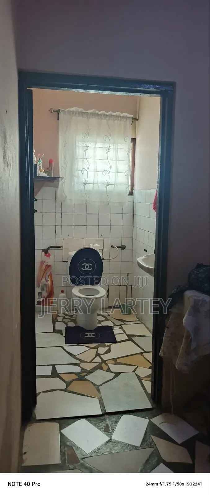 1bdrm Apartment in New Mamprobi Banana for rent