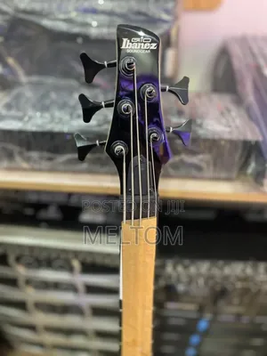 Ibanez Soundgear Gio 5strings Active Bass Guitar