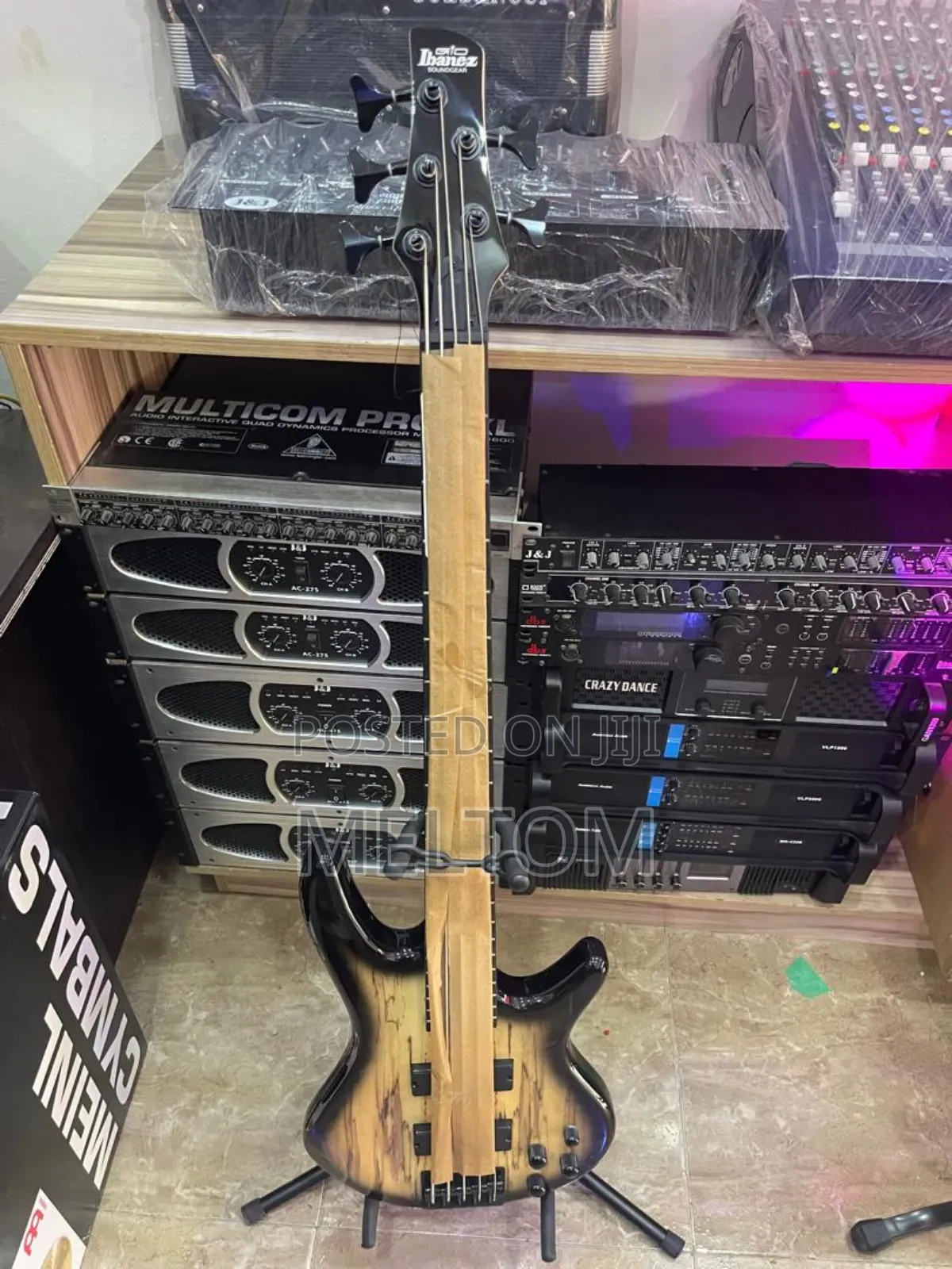 Ibanez Soundgear Gio 5strings Active Bass Guitar