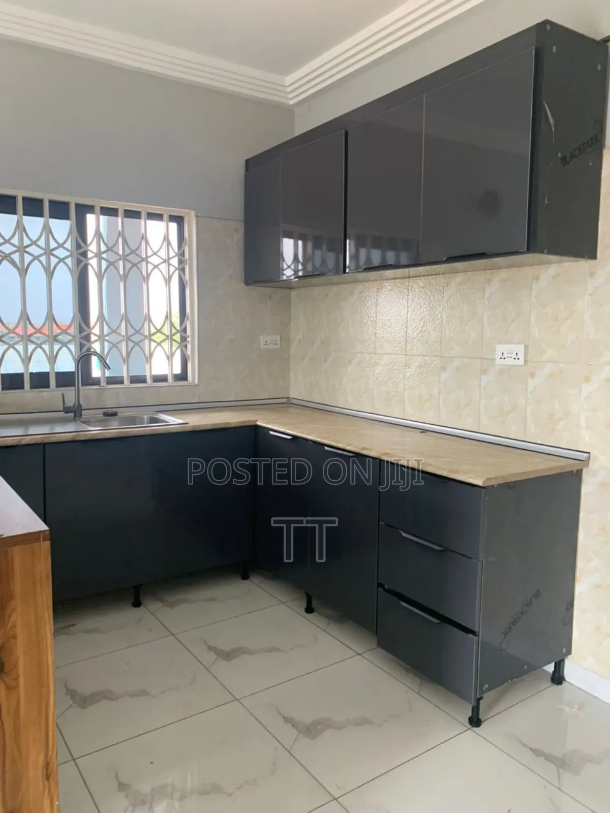 1bdrm Apartment in Teshie Lekma for rent
