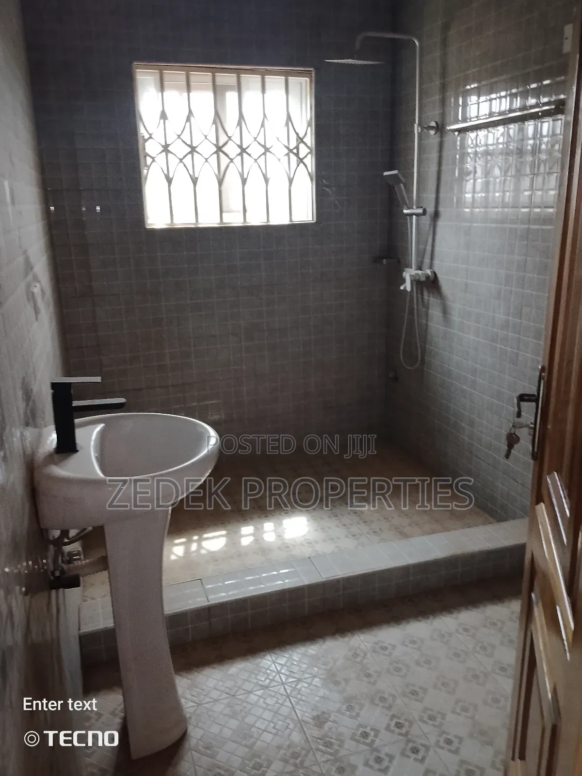 2bdrm Apartment in Kwabenya, Ashomang Estate for rent