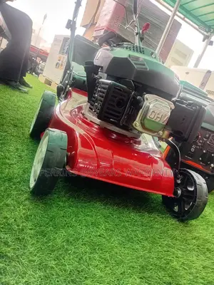 Green Sweep 4.5HP Ecoolmax Pertol Mower Japan Model Made In