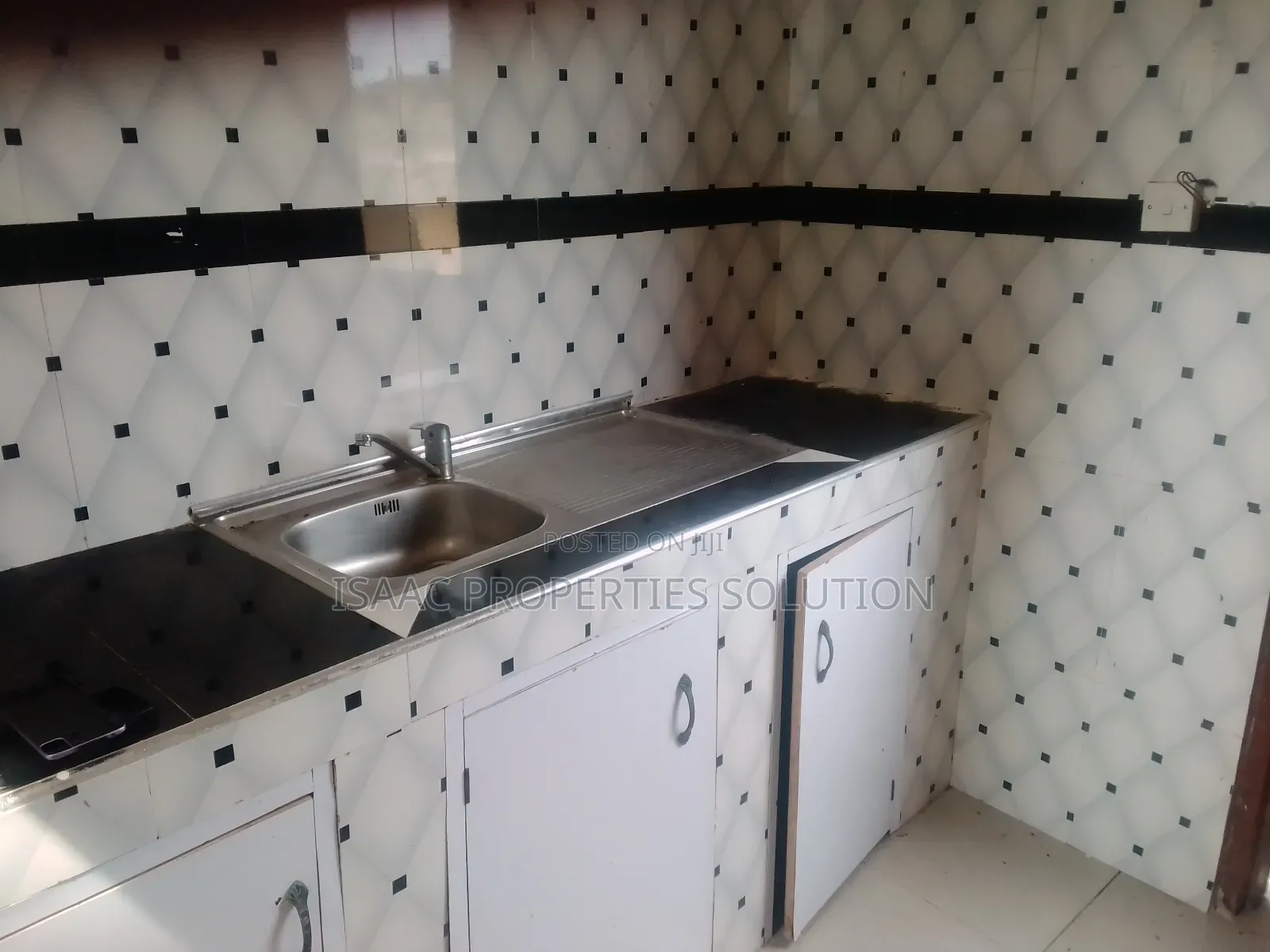 1bdrm Apartment in Isaacproperties, Shama Ahanta East Metropolitan