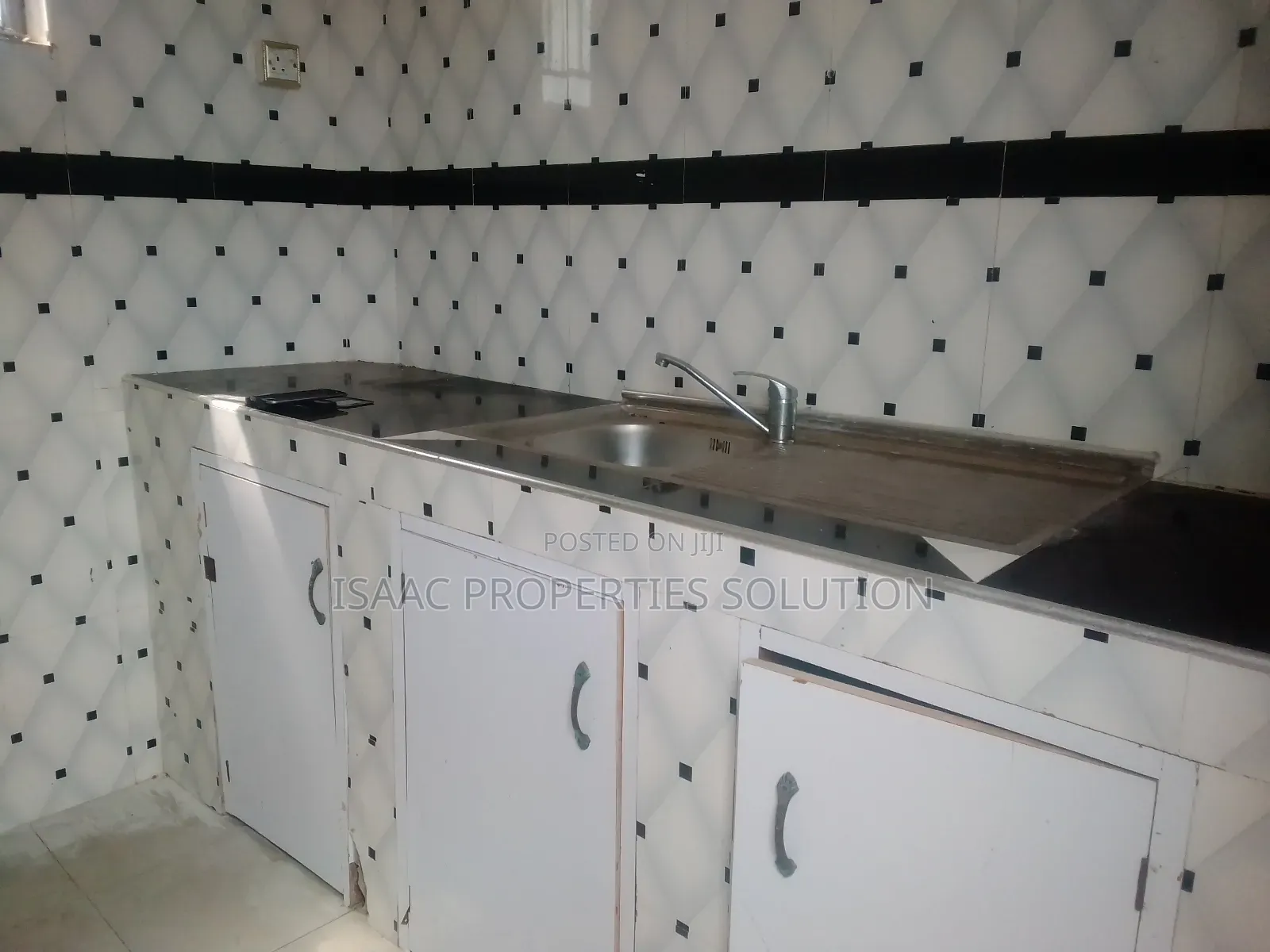 1bdrm Apartment in Isaacproperties, Shama Ahanta East Metropolitan