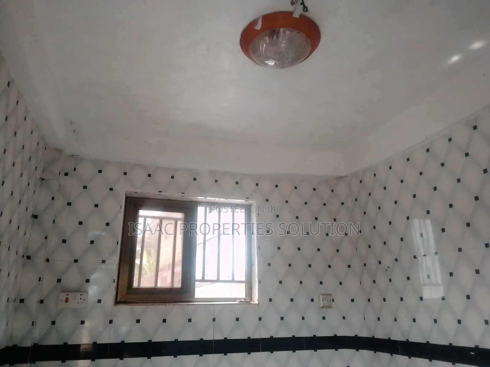 1bdrm Apartment in Isaacproperties, Shama Ahanta East Metropolitan