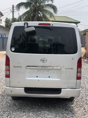 Toyota HiAce 2008 Silver