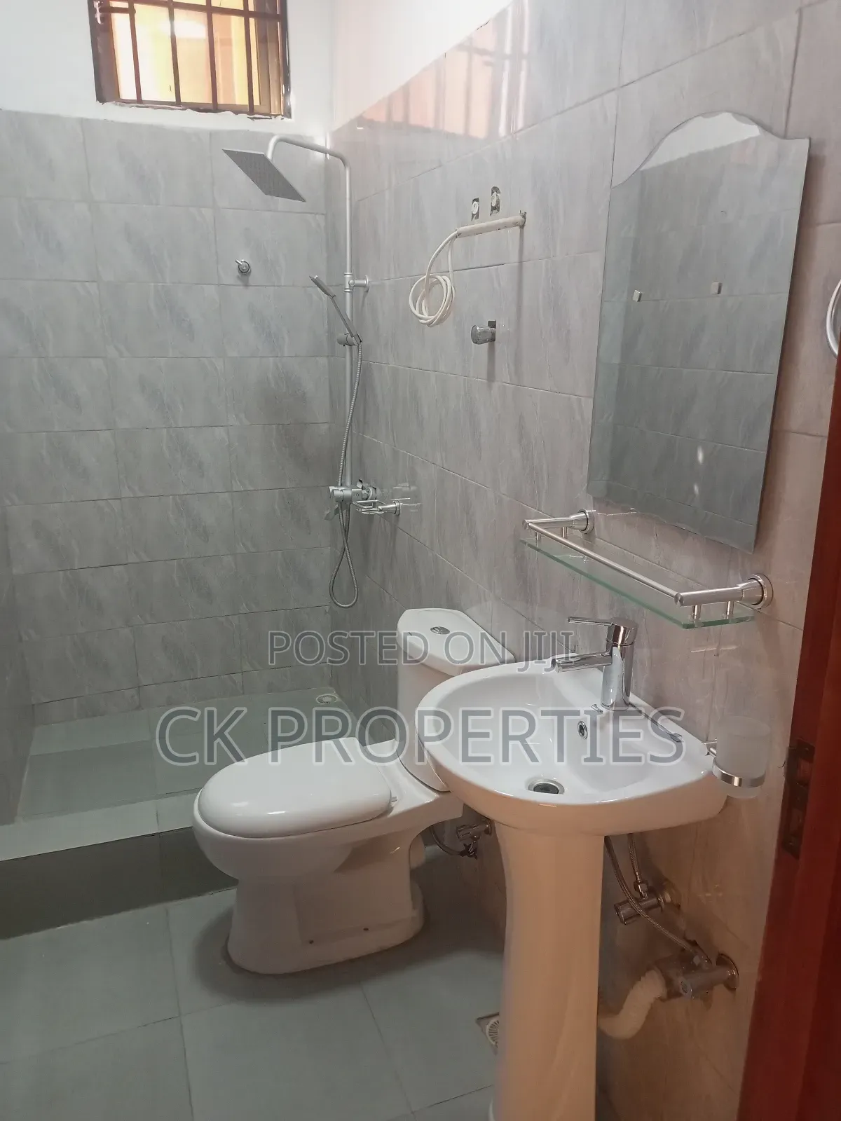 1bdrm Apartment in Dome for rent
