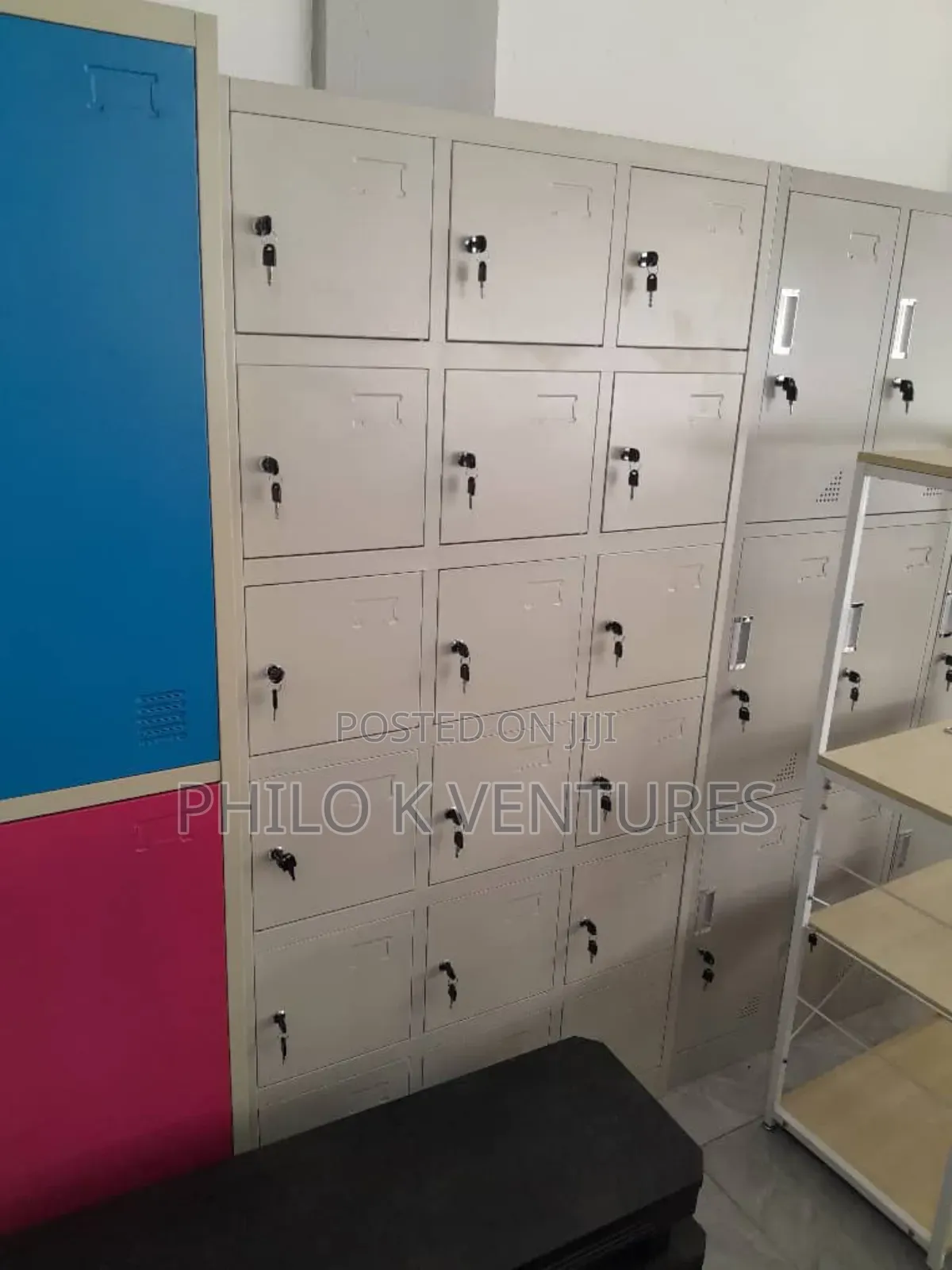 3500 Ghana Cedis 18 Lackers
