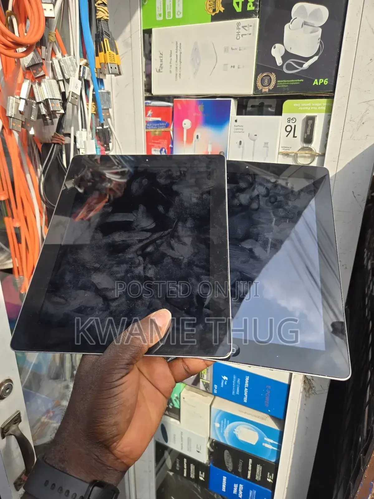 New Apple iPad 4 Wi-Fi + Cellular 64 GB Silver