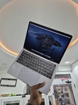 Laptop Apple MacBook Pro 2019 8GB Intel Core I5 SSD 256GB
