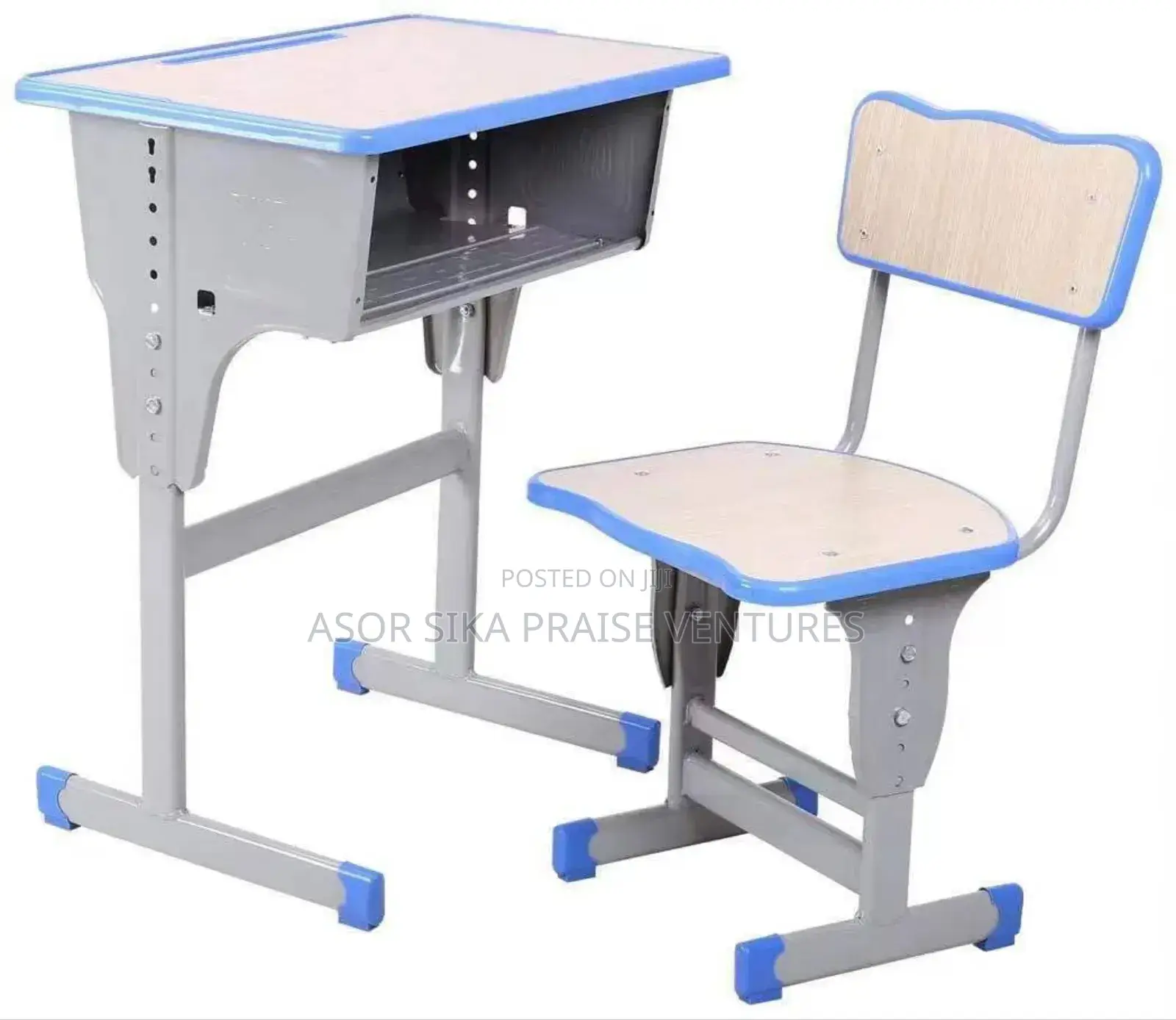 Qquality Studies Chair