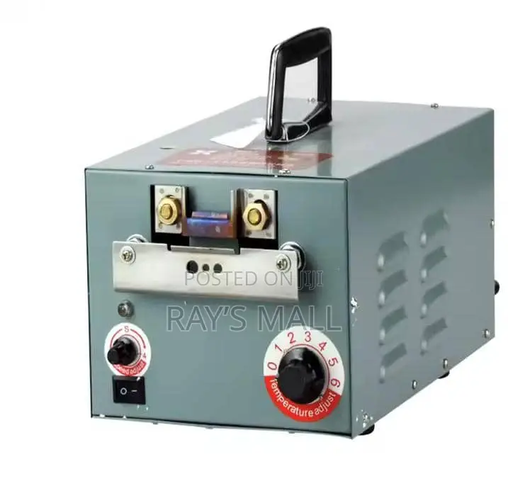 Automatic Debeaking Machine