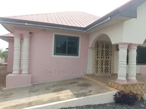 4bdrm House in Dki Properties, Valley View Area for rent