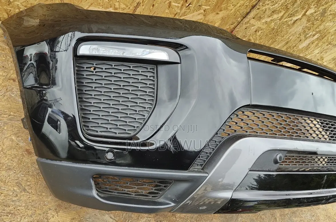Range Rover Evoque 2018 Front Bumper Complete Available