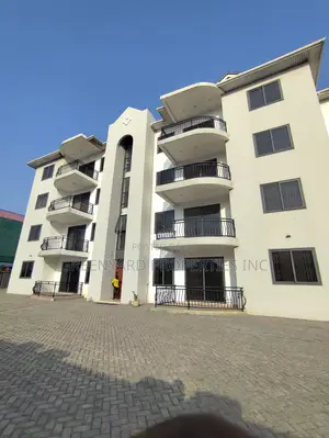3bdrm Apartment in American House, East Legon for rent