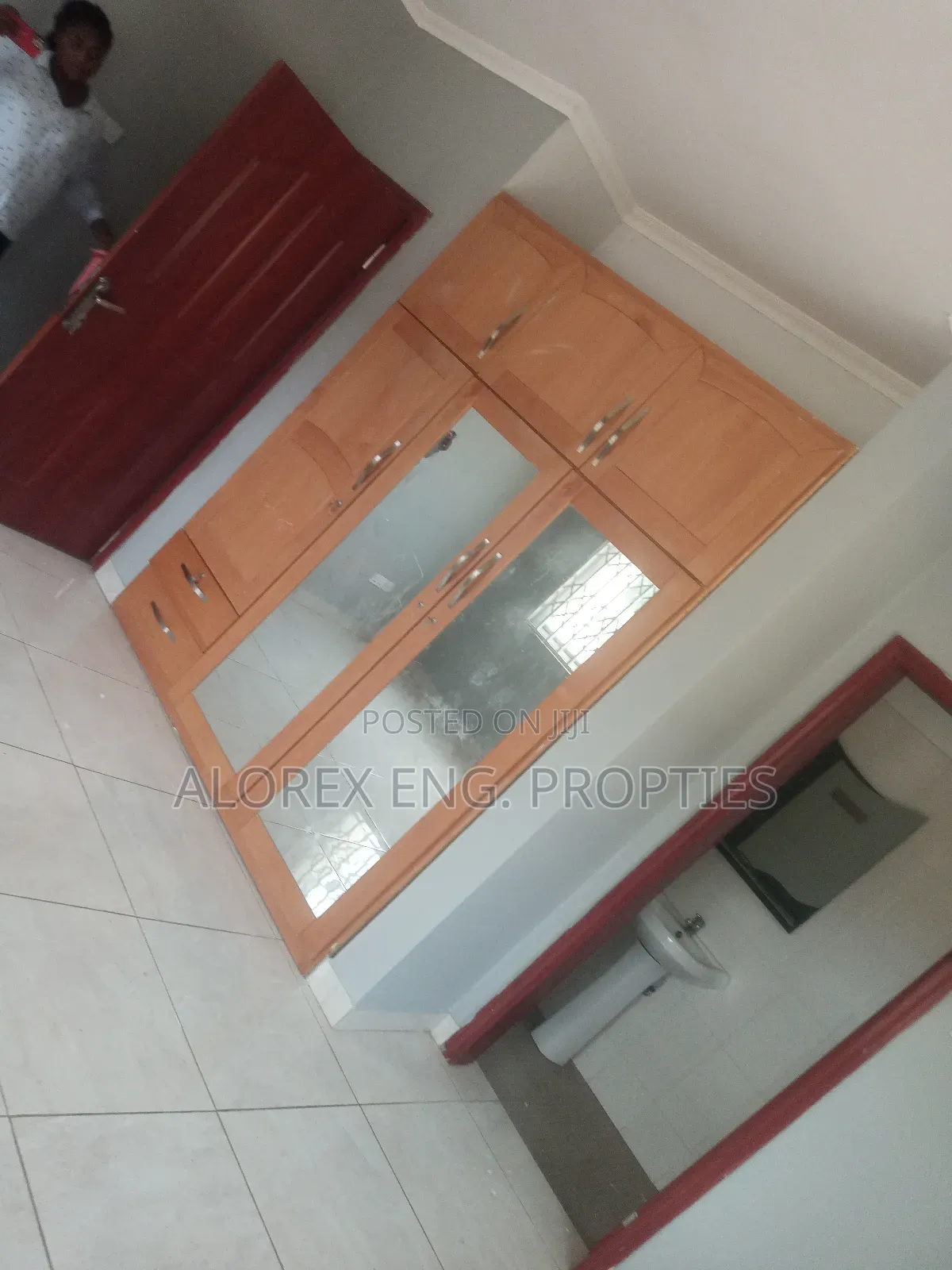 3bdrm House in Self Compound, Oyarifa for rent