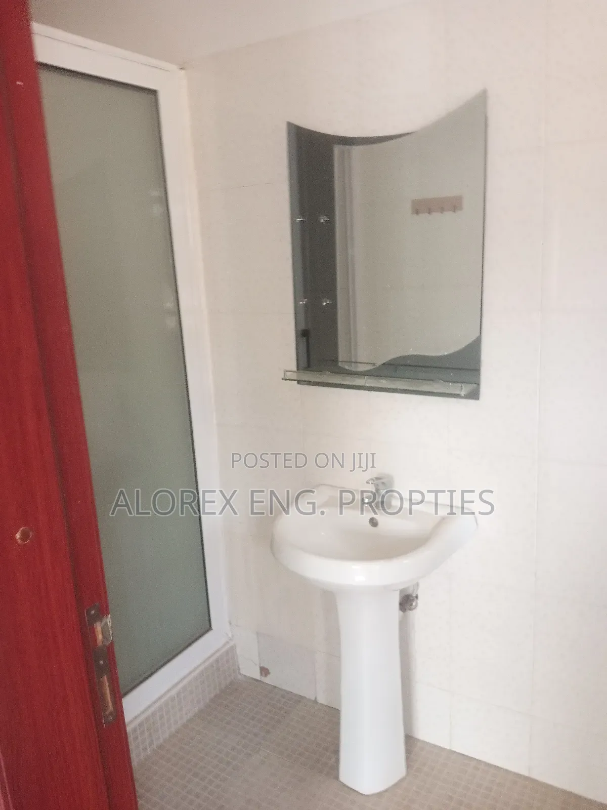 3bdrm House in Self Compound, Oyarifa for rent