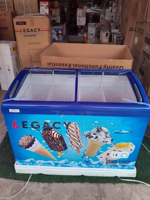%Legacy Icecream / Display Freezer 258 Litres
