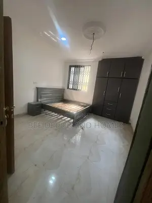 2bdrm Apartment in Bee Decor & Homes, Kwabenya for rent