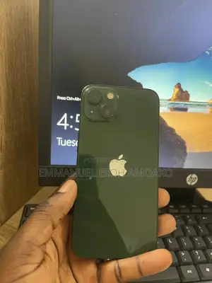 Apple iPhone 13 128 GB Green