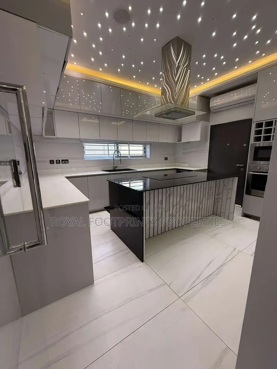 4bdrm House in Royal Footprints, East Legon for sale