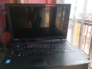 Laptop Toshiba Satellite C55 8GB Intel Core I3 HDD 500GB