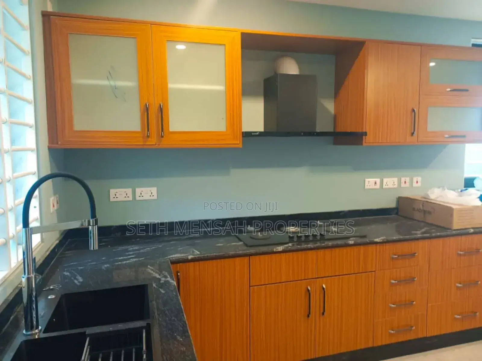5bdrm House in Skm Properties, Tseaddo for sale