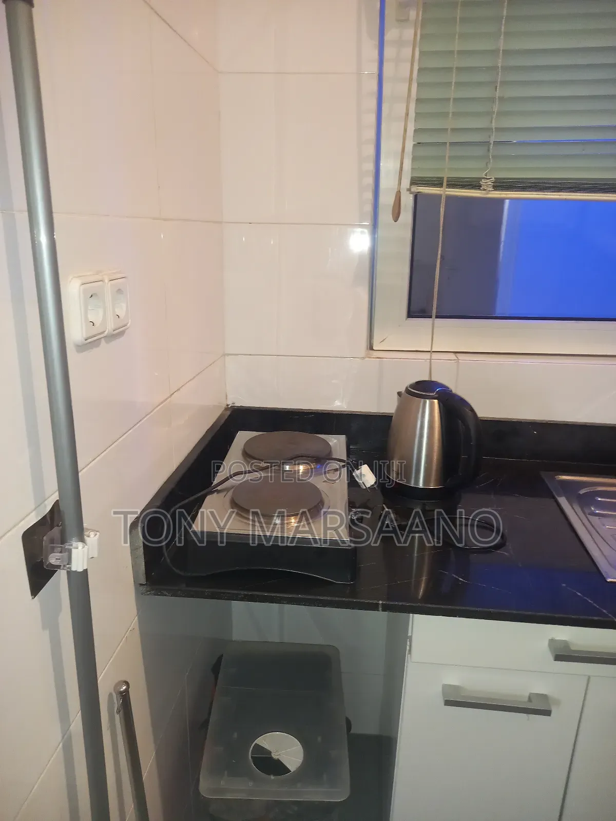 Furnished 1bdrm Apartment in Westland, Police Station for rent