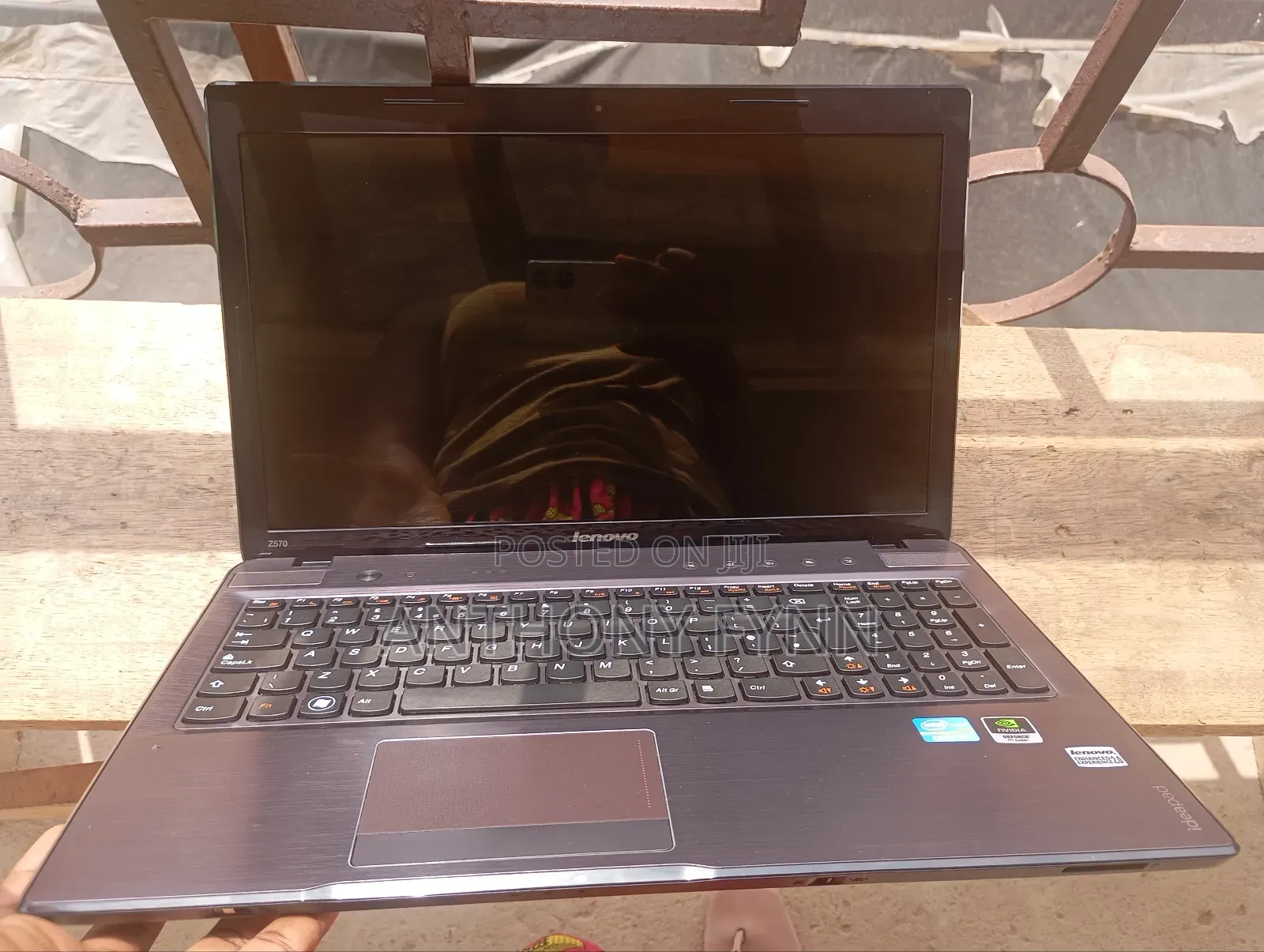 Laptop Lenovo IdeaPad Z570 8GB Intel Core I3 SSD 256GB