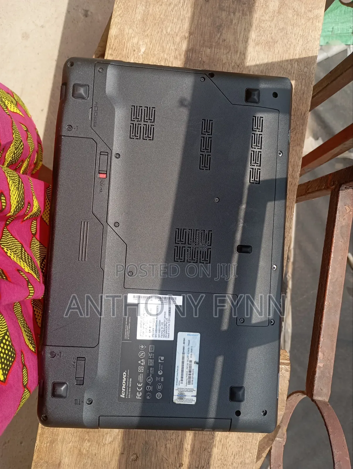 Laptop Lenovo IdeaPad Z570 8GB Intel Core I3 SSD 256GB