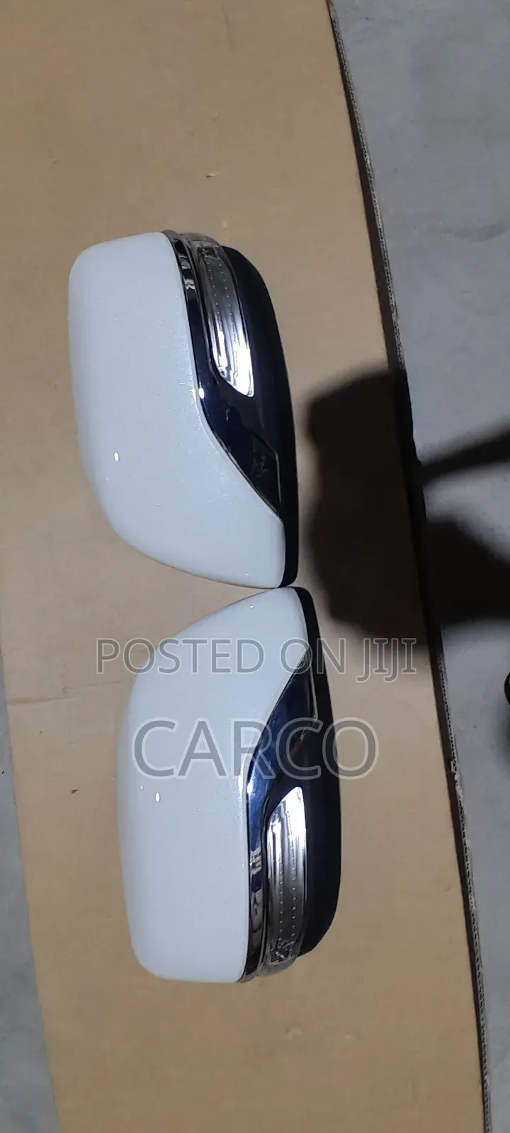 LC200 Mirror Cover With LED