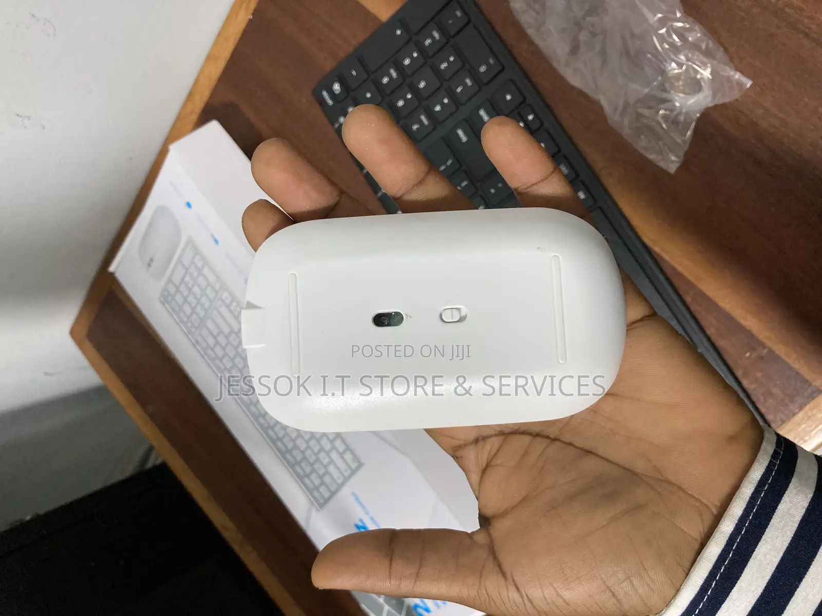 Rechargeable Wireless Keyboard and Mouse