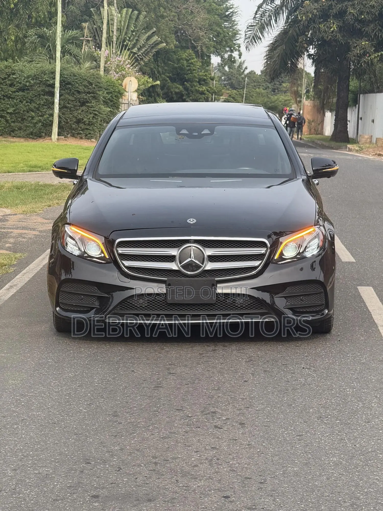Mercedes-Benz E300 4Matic AWD Sedan (2.0L 4cyl 9A) 2017 Black