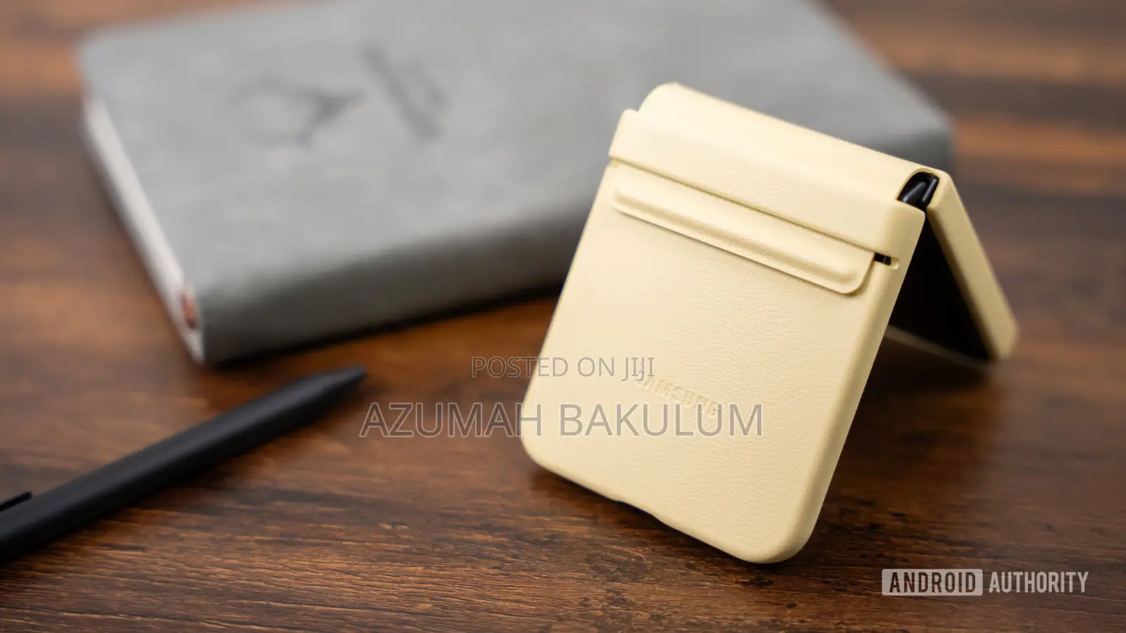 Samsung Galaxy Z Flip 6 / Flip 7 Fe Slim Leather Case
