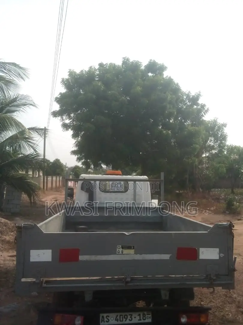 Nissan Cabstar
