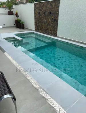 Beautiful Swimming Pools for Your Homes