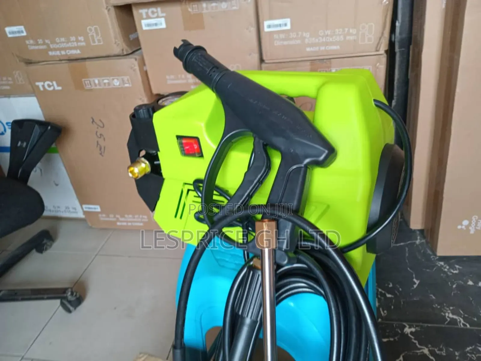 Quick Clean With 3000W High Pressure Washer!