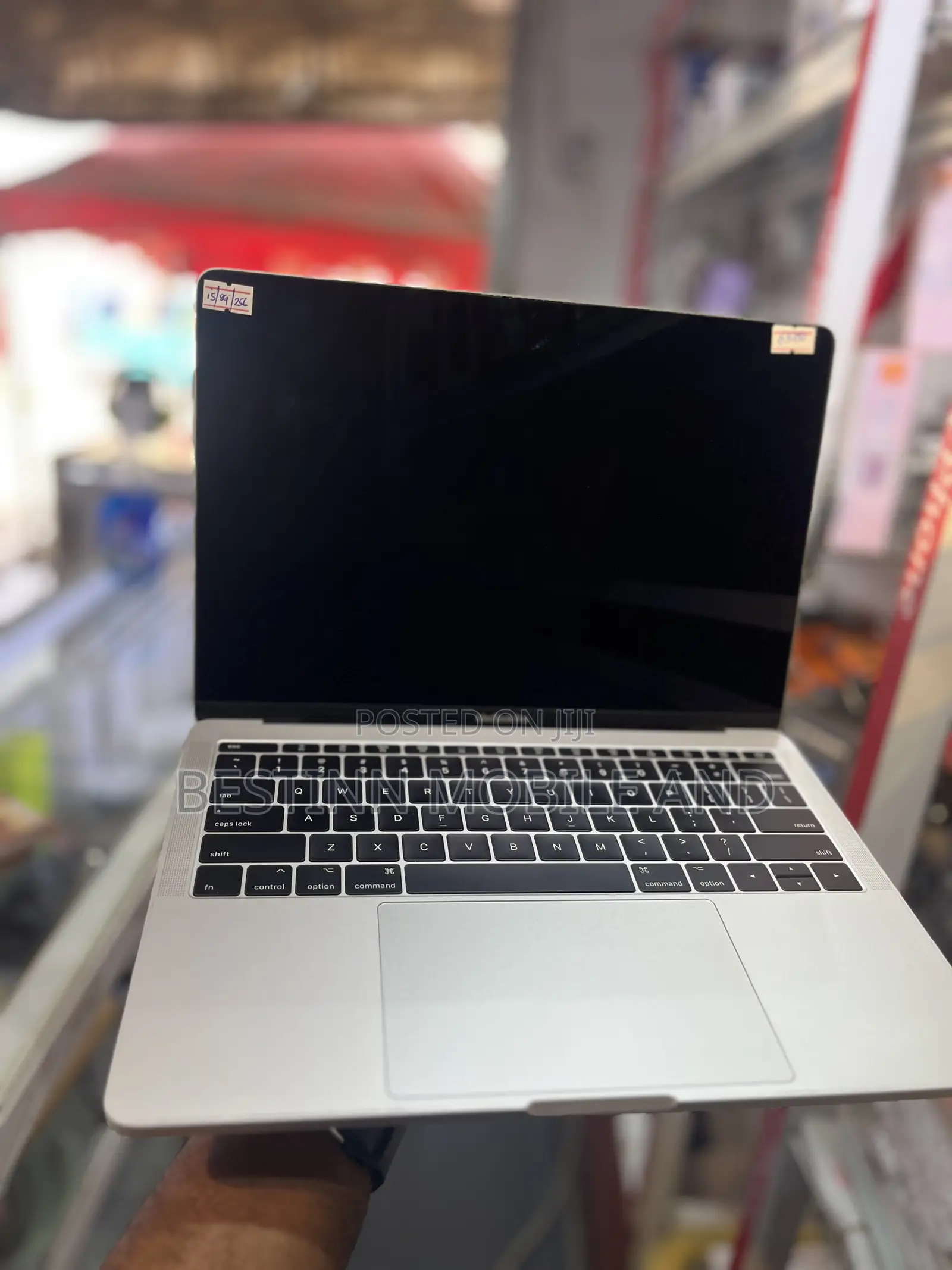 Laptop Apple MacBook Pro 2018 8GB Intel Core i5 eMMC 256GB