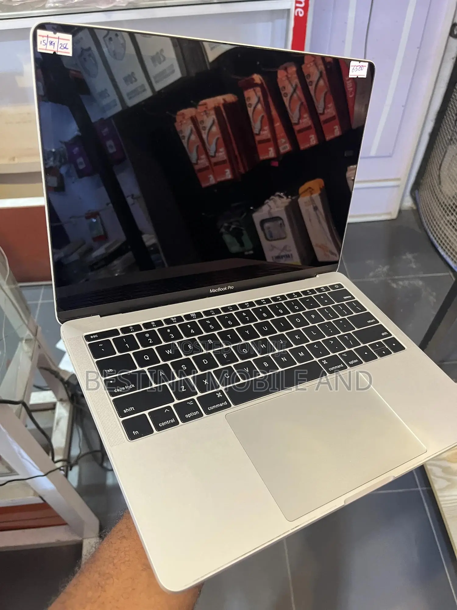 Laptop Apple MacBook Pro 2018 8GB Intel Core i5 eMMC 256GB