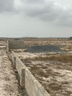 Well Adjustable Lands for Sale.