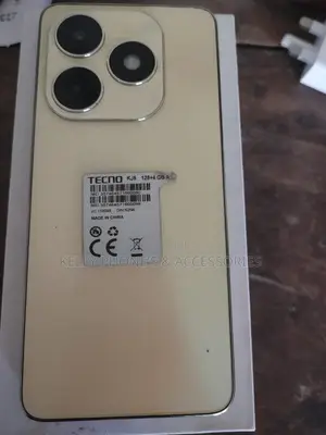Tecno Spark 20 128 GB Gold