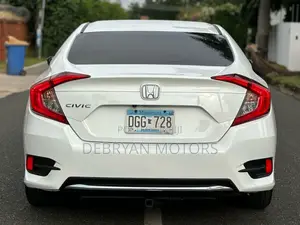 Honda Civic EX Sedan 2019 White